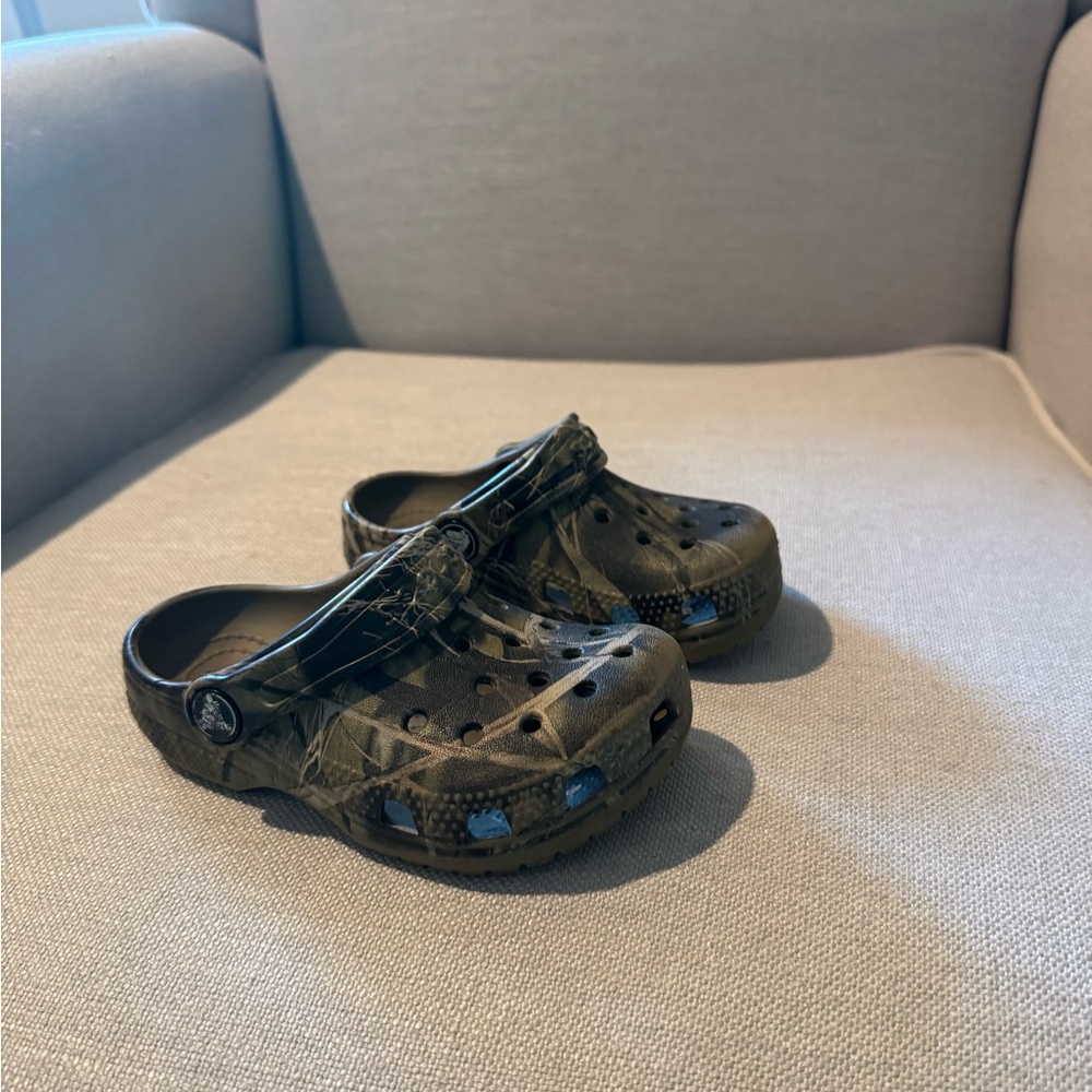 Toddler Camo Crocs